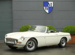 MG B