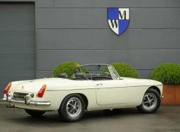MG B