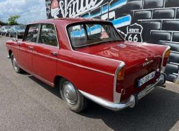 Peugeot 404 Berline Luxe