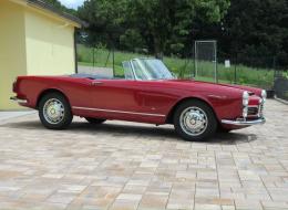Alfa Roméo 2600 Spider Touring