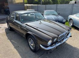 Jaguar Série - XJ 12