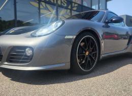 Porsche Cayman R