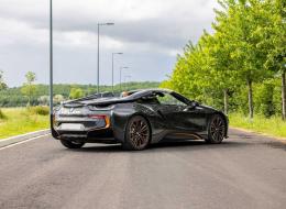 BMW i8 Roadster