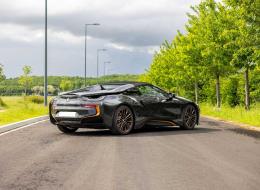 BMW i8 Roadster