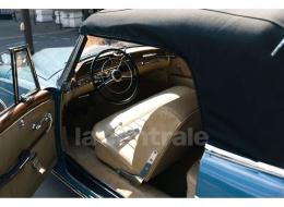 Mercedes-Benz Ponton 220 SE cabriolet
