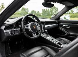 Porsche 911 Carrera