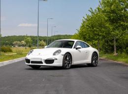 Porsche 911 Carrera