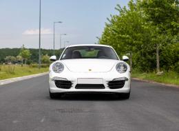 Porsche 911 Carrera