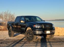 Ford Pick-up F-150 Lariat V8