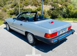 Mercedes-Benz SL 560