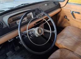 Peugeot 404 Luxe avec toit ouvrant