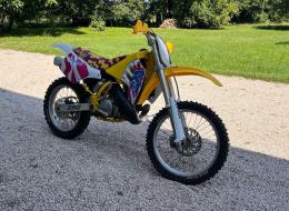 Moto Suzuki 250 RM