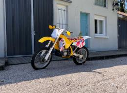 Moto Suzuki 250 RM