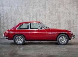 MG B GT V8