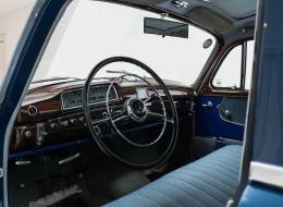 Mercedes-Benz Ponton 220SE * Restored * Sunroof * Perfect condition *