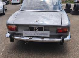 Alfa Roméo Giulia GT coupé Bertone 1750