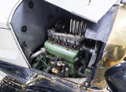 Peugeot 163 Torpédo