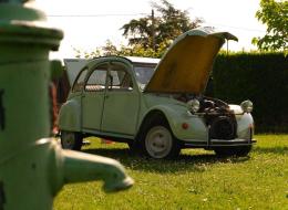 Citroen 2 CV 6 Spécial