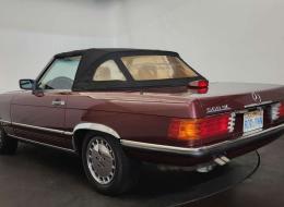 Mercedes-Benz SL 560