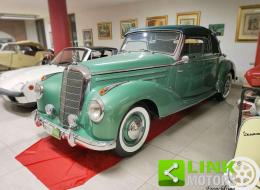 Mercedes-Benz 220 A Cabriolet