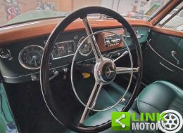 Mercedes-Benz 220 A Cabriolet