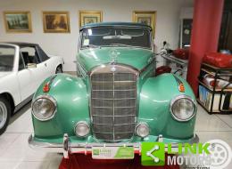 Mercedes-Benz 220 A Cabriolet