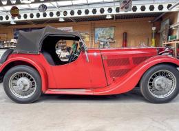 BSA Scout cabriolet avec capote
