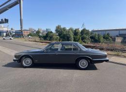 Daimler Double Six
