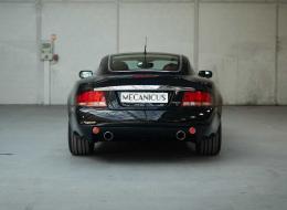 Aston Martin Vanquish S *Noir Onyx & Kestrel Tan*