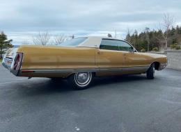 Chrysler New Yorker Brougham