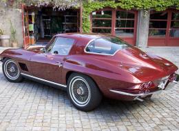 Chevrolet Corvette Sting Ray C2 Coupé