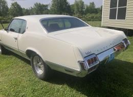 Oldsmobile Cutlass Supreme Coupe