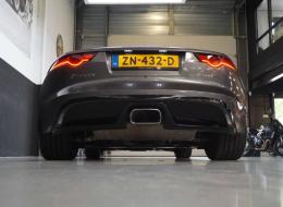 Jaguar Type F P300
