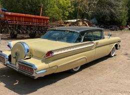 Mercury Montclair Turnpike Cruiser