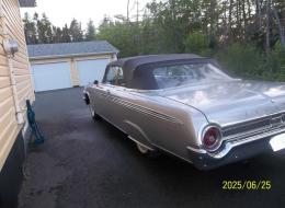 Ford Galaxie 500 Sunliner