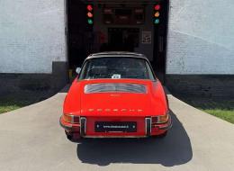 Porsche 911 2.2 T Targa