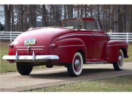 Ford Deluxe Cabriolet