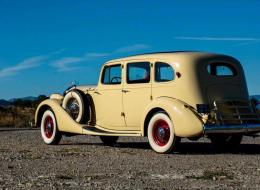 Packard Super 8