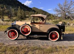 Ford A Deluxe Roadster