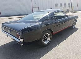Ford Mustang Fastback GT Code A