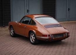 Porsche 911 2.4