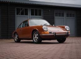 Porsche 911 2.4