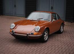 Porsche 911 2.4