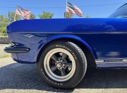 Ford Mustang FASTBACK CODE A