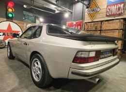 Porsche 944 Coupé
