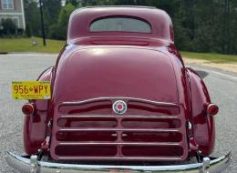 Packard 115 C Business Coupe 