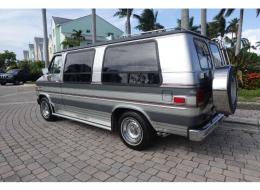 Chevrolet Van G20