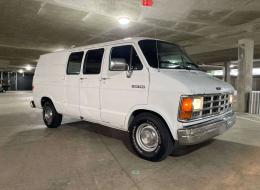 Dodge Van B250