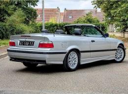 BMW Série 3 328i Cabriolet Pack M