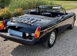 MG B Roadster